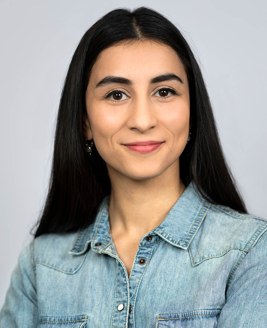 Donia Azlanzadeh